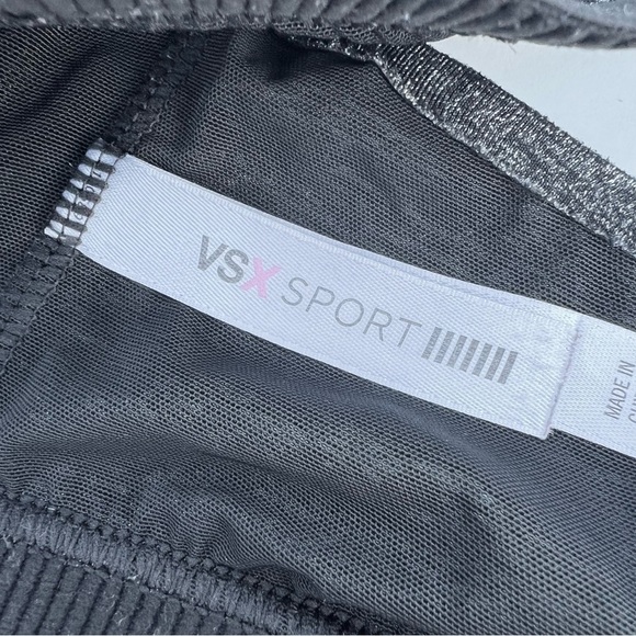 Victoria Secret VSX Sport Workout Bra Size 32C - Picture 4 of 6